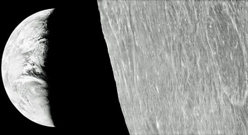 Earth Rise taken by the Lunar Orbiter 1 (NASA/LOIRP)